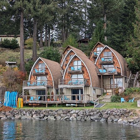 Jade Resort-Oceanfront Suites In Gowlland Harbour Heriot Bay Exterior foto