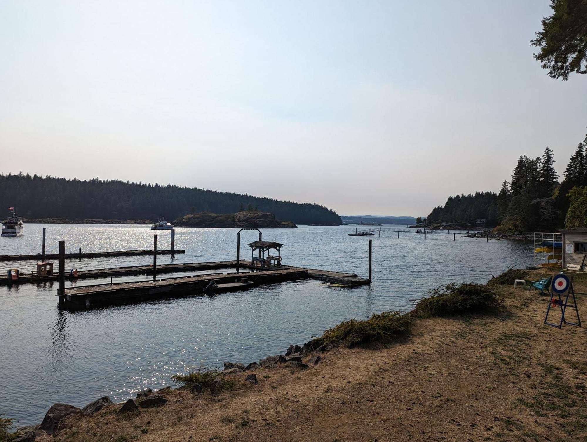 Jade Resort-Oceanfront Suites In Gowlland Harbour Heriot Bay Exterior foto